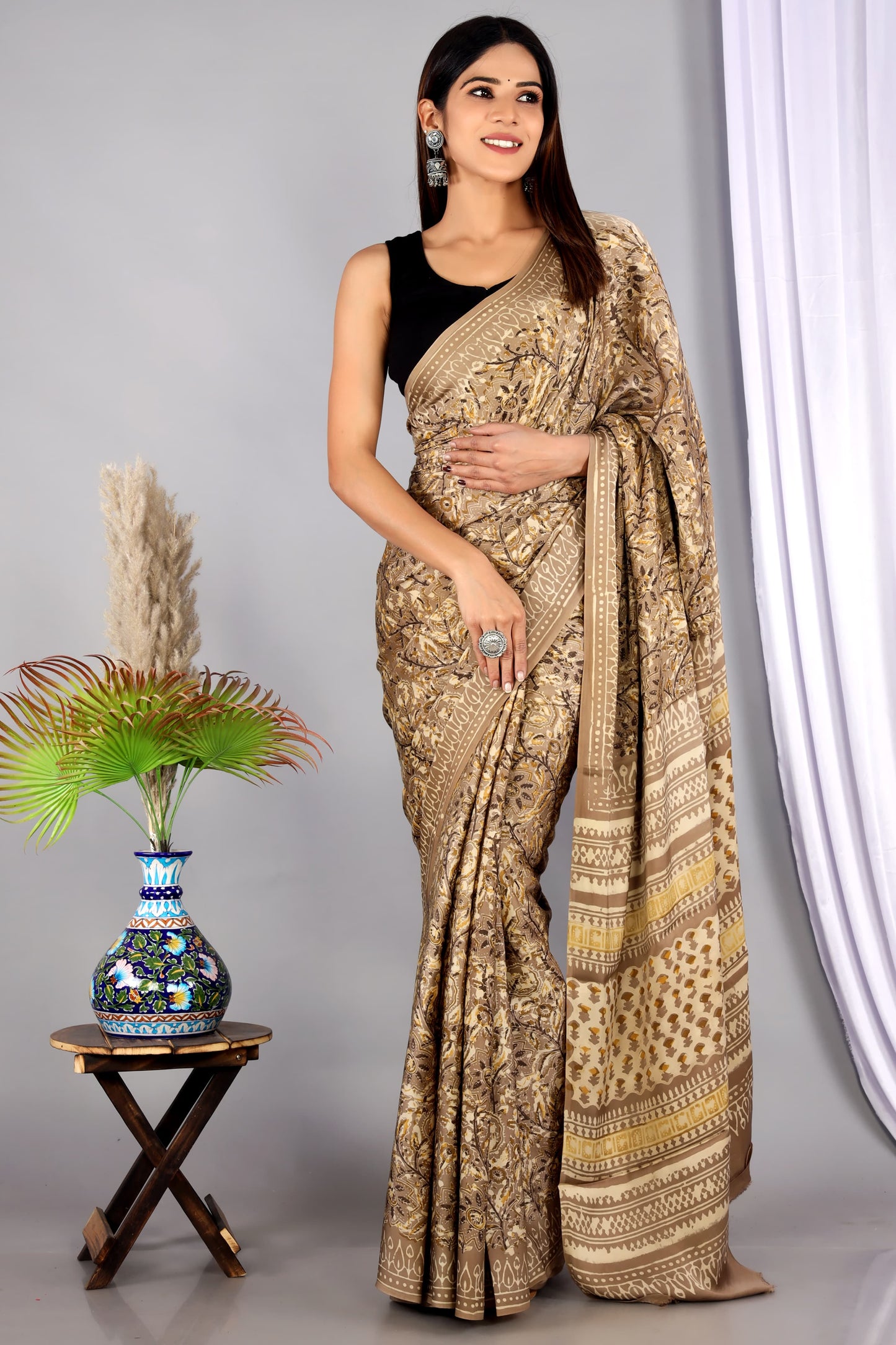 AFFOGATO BROWN SAREE